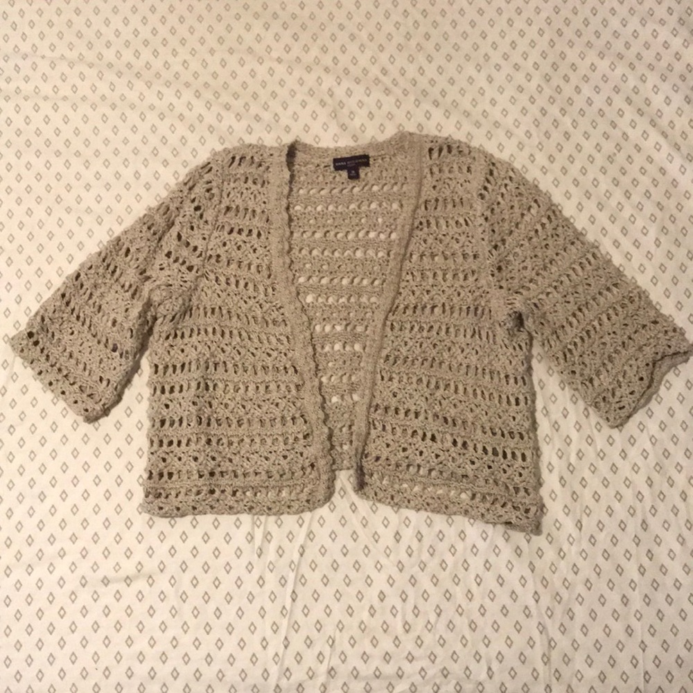 3/$15🌻Dana Buchanan knit cardigan